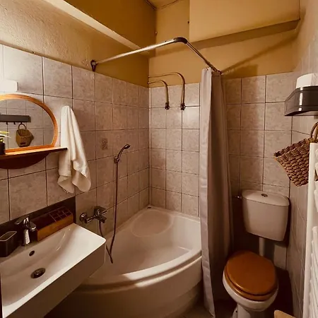 Evenos Apartmán *