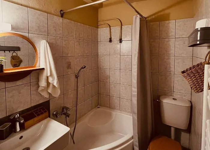 Evenos Apartamento *